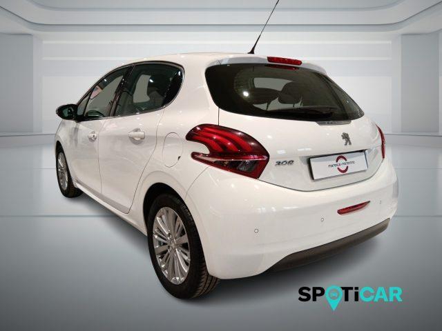 PEUGEOT 208 1° serie PureTech 82 5 porte Allure