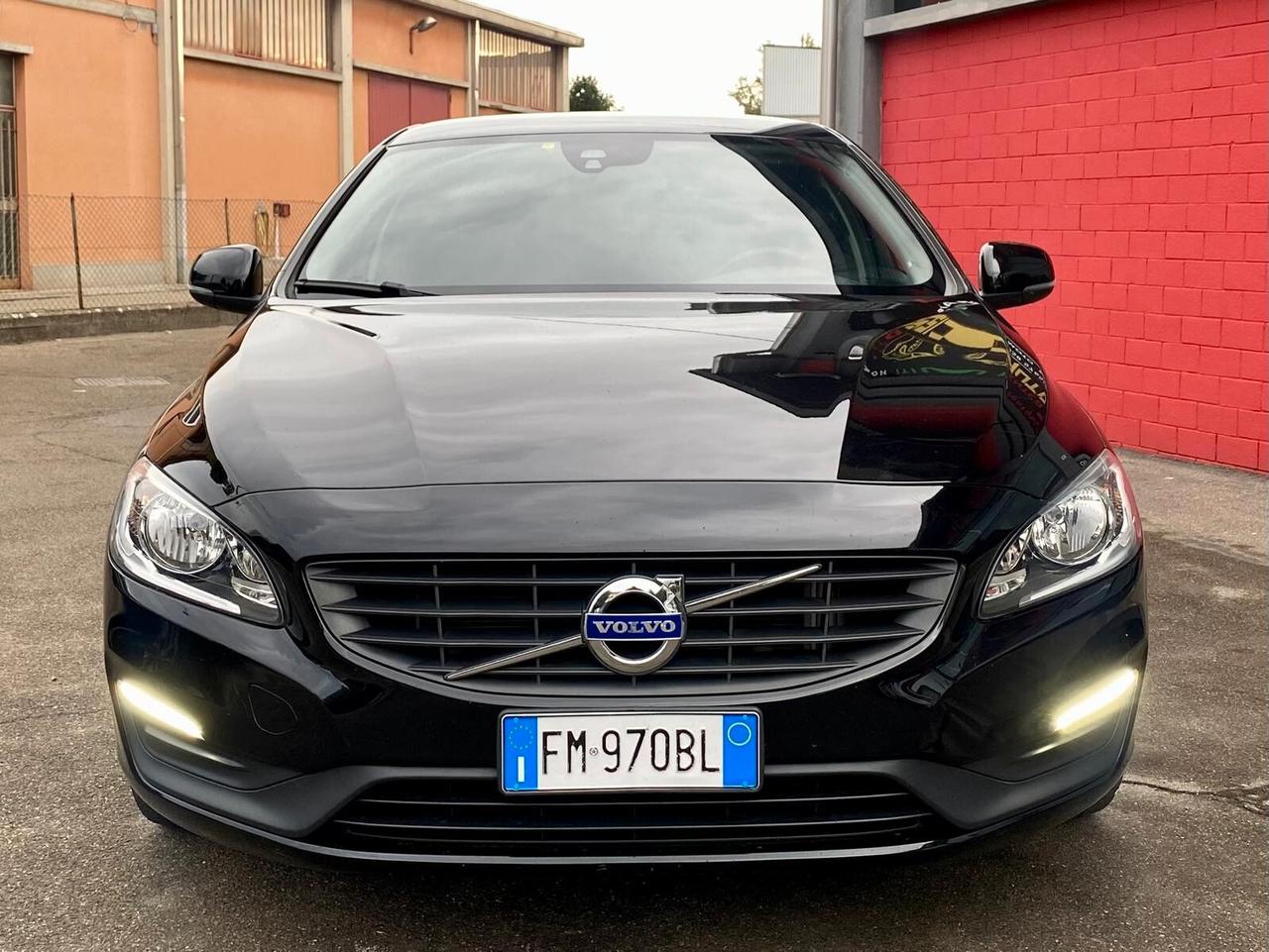 Volvo V60 D3 Geartronic Summum