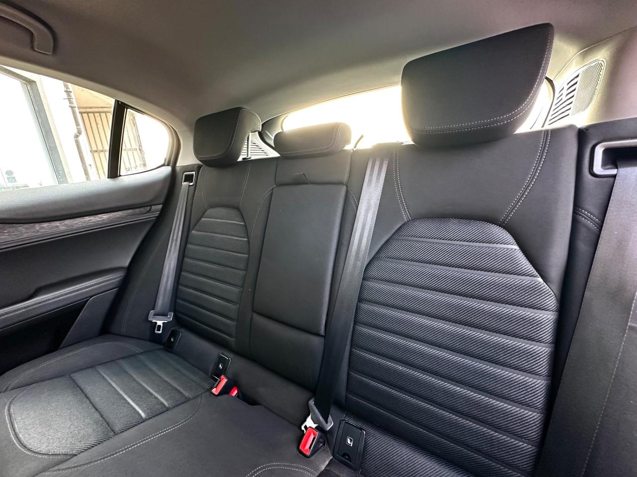 Alfa Romeo Stelvio 2.2 t Business 160cv Autocarro N1 *NO VINCOLI*