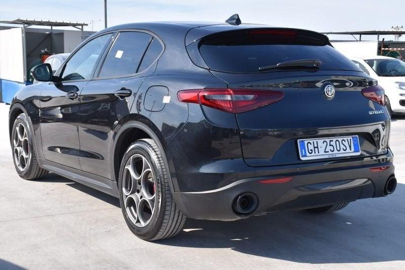 Alfa Romeo Stelvio 2.2 Turbodiesel 160 CV AT8 RWD Sprint
