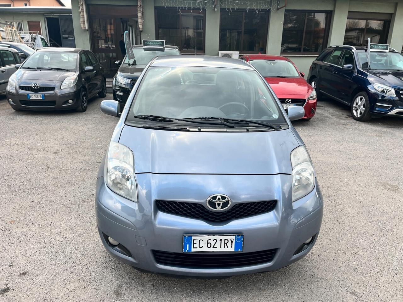 Toyota Yaris 1.0 5 porte Sol
