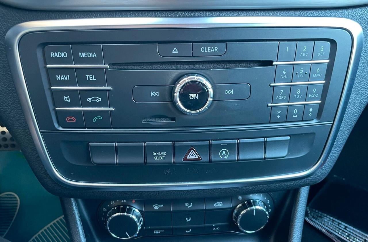 MERCEDES-BENZ CLA AMG Premium200D Dark Night