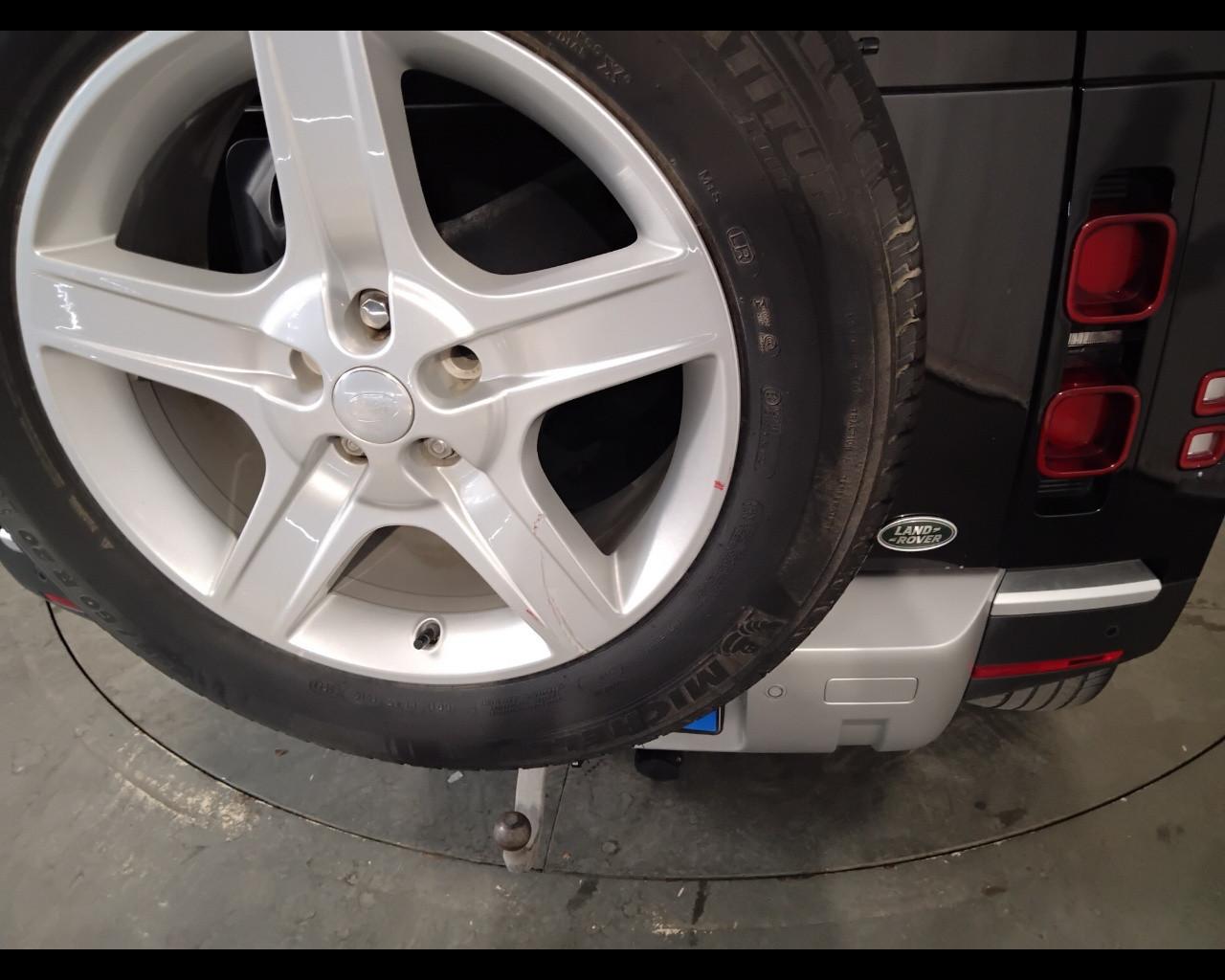 LAND ROVER Defender VII 2020 90 - Defender 90 3.0d i6 mhev SE awd 200cv