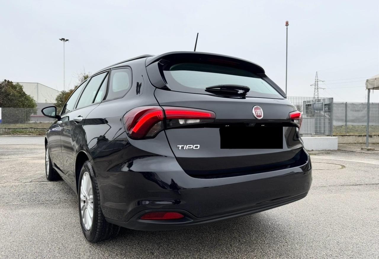 FIAT TIPO 1.6 Mjt S.W. 130CV - Led Navi Camera