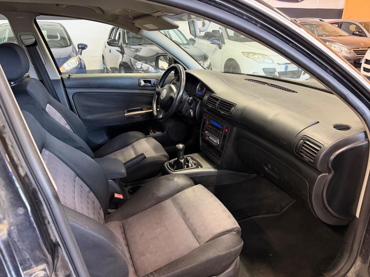 Volkswagen Passat 1.9 TDI/130 CV cat Highline