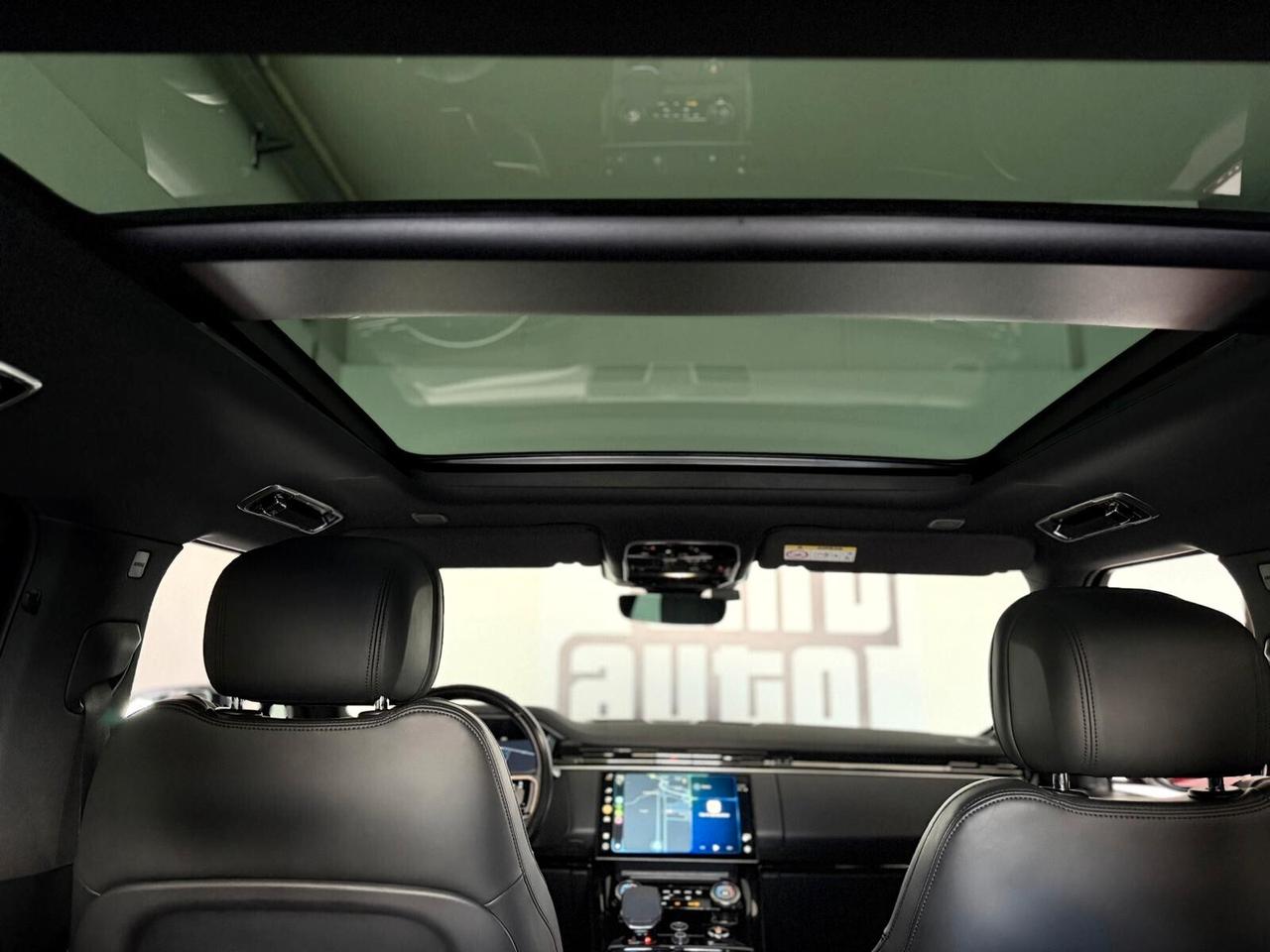 Land Rover Range Sport Dynamic SE PERMUTE