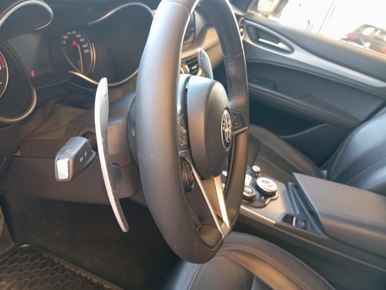 Alfa Romeo Stelvio 2.2 Turbodiesel 210 CV AT8 Q4 Veloce