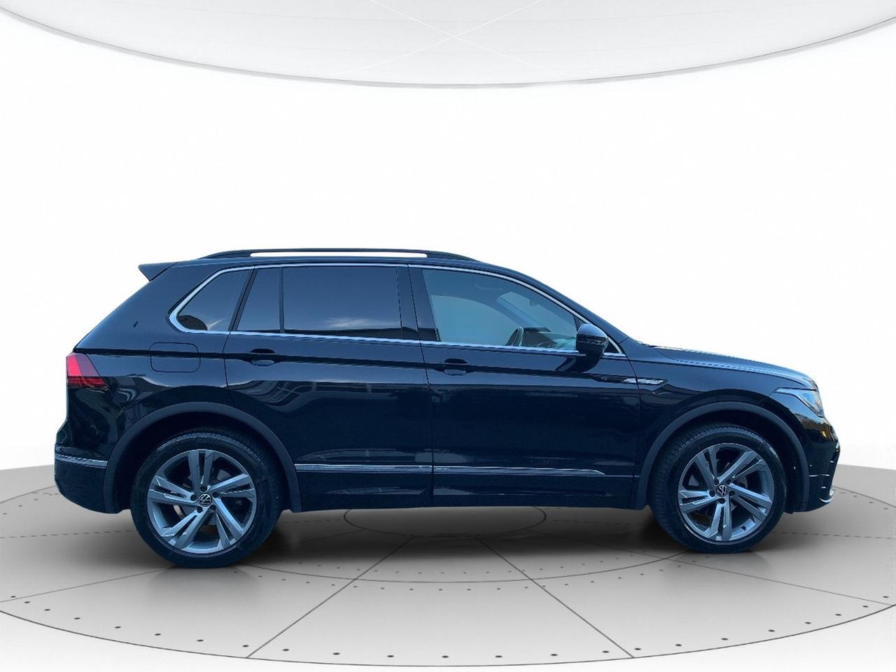 Volkswagen Tiguan 2.0 tdi r-line 150cv dsg