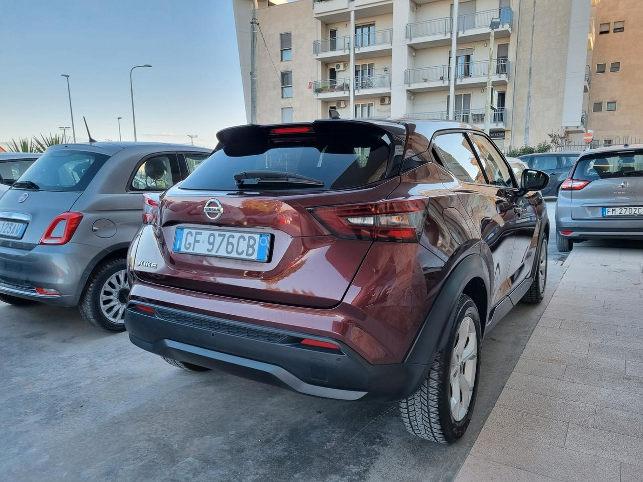 Nissan Juke 1.0 DIG-T 114 CV N-Connecta