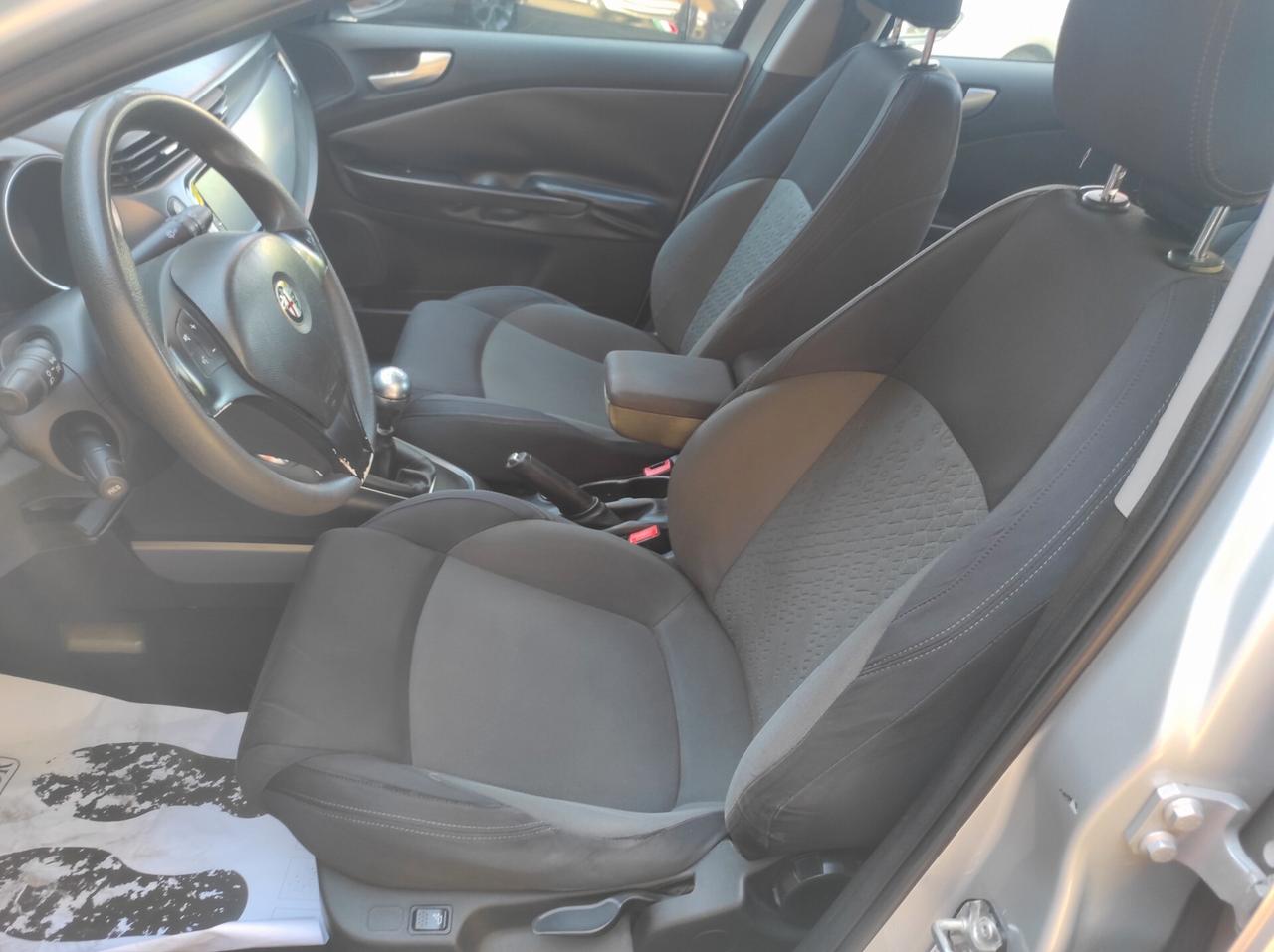 Alfa Romeo Giulietta 12/2013 1.6 mtj 105 cv Nav usb