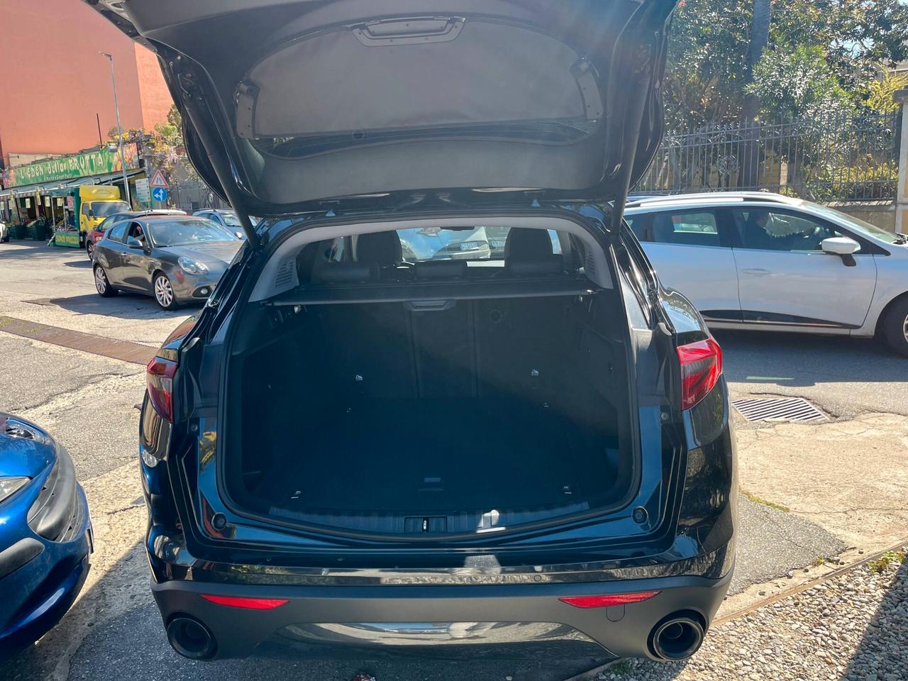 Alfa Romeo Stelvio 2.2 Turbodiesel 190 CV AT8 Q4 Sprint