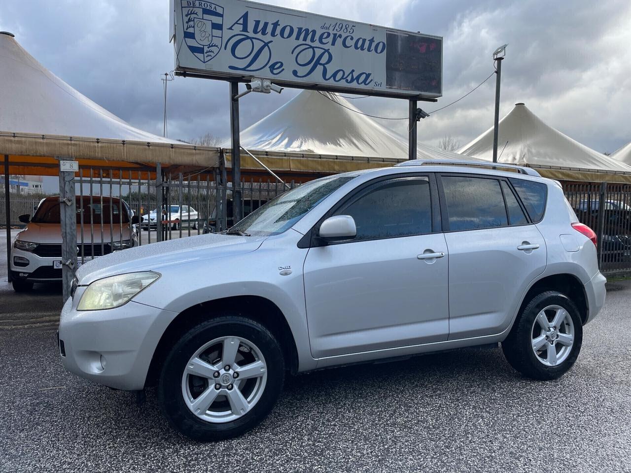 Toyota RAV 4 RAV4 2.2 D-4D 136 CV Luxury