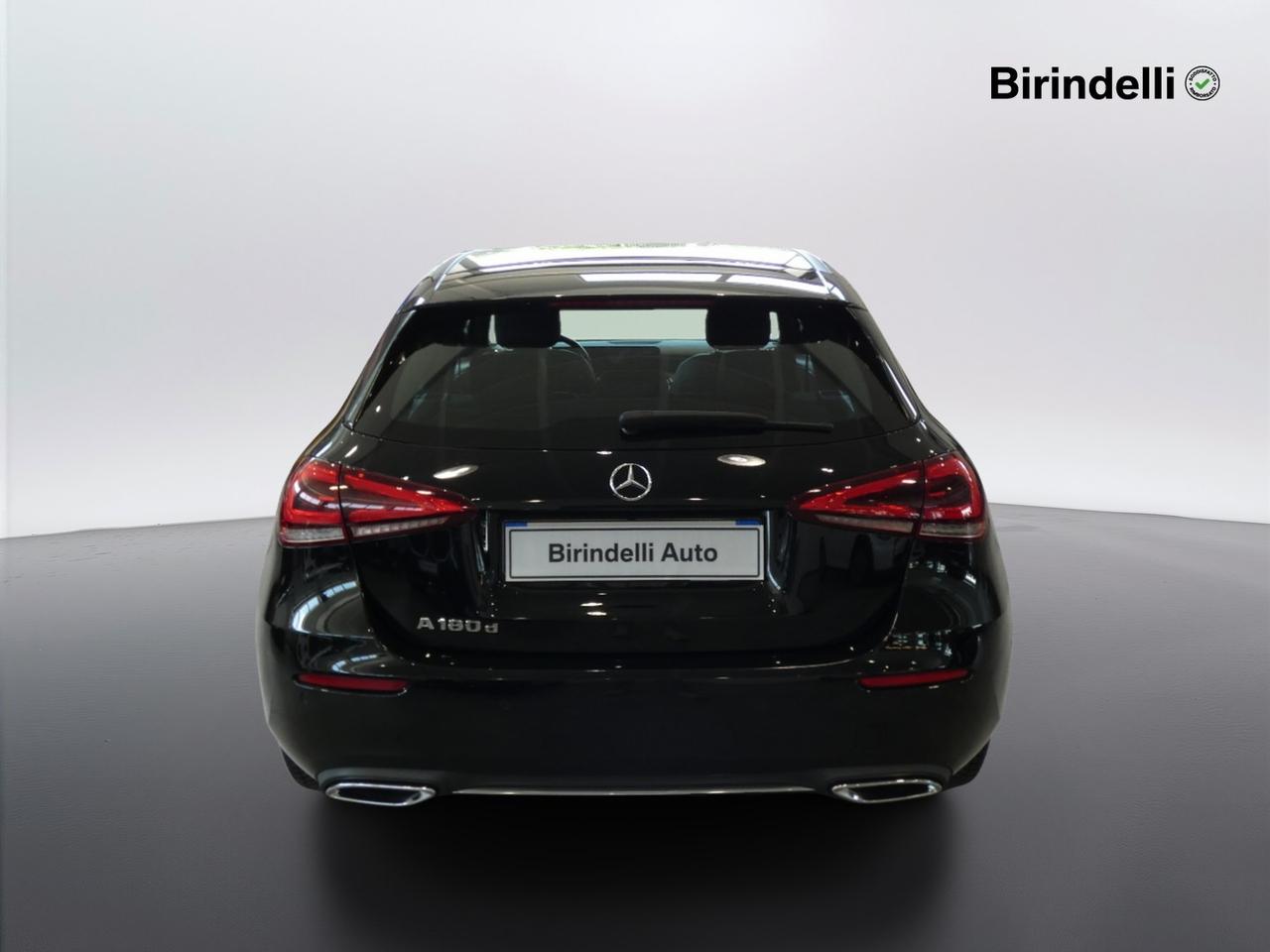 Mercedes-Benz Classe A (W177) - A 180 d Automatic Business