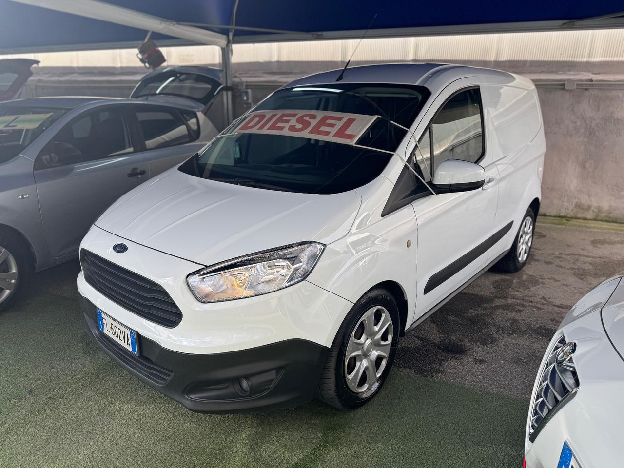 Ford Transit Courier 1.5 TDCi 75CV Van Entry
