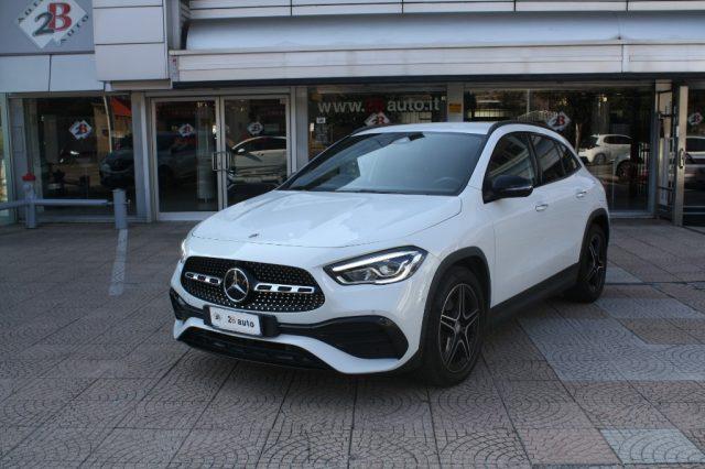 MERCEDES-BENZ GLA 200 Automatic Premium