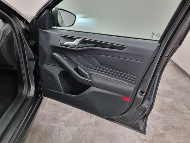FORD Focus 1.0 EcoBoost Hybrid 155 CV Powershift SW ST-line