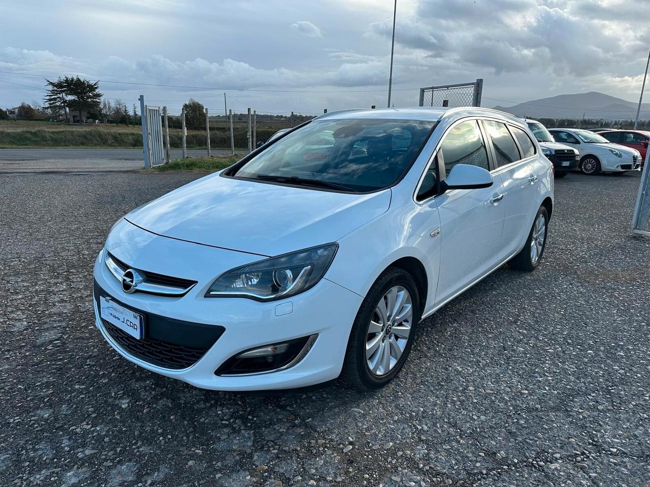 Opel Astra 2.0 CDTI 165CV Sports Tourer Elective