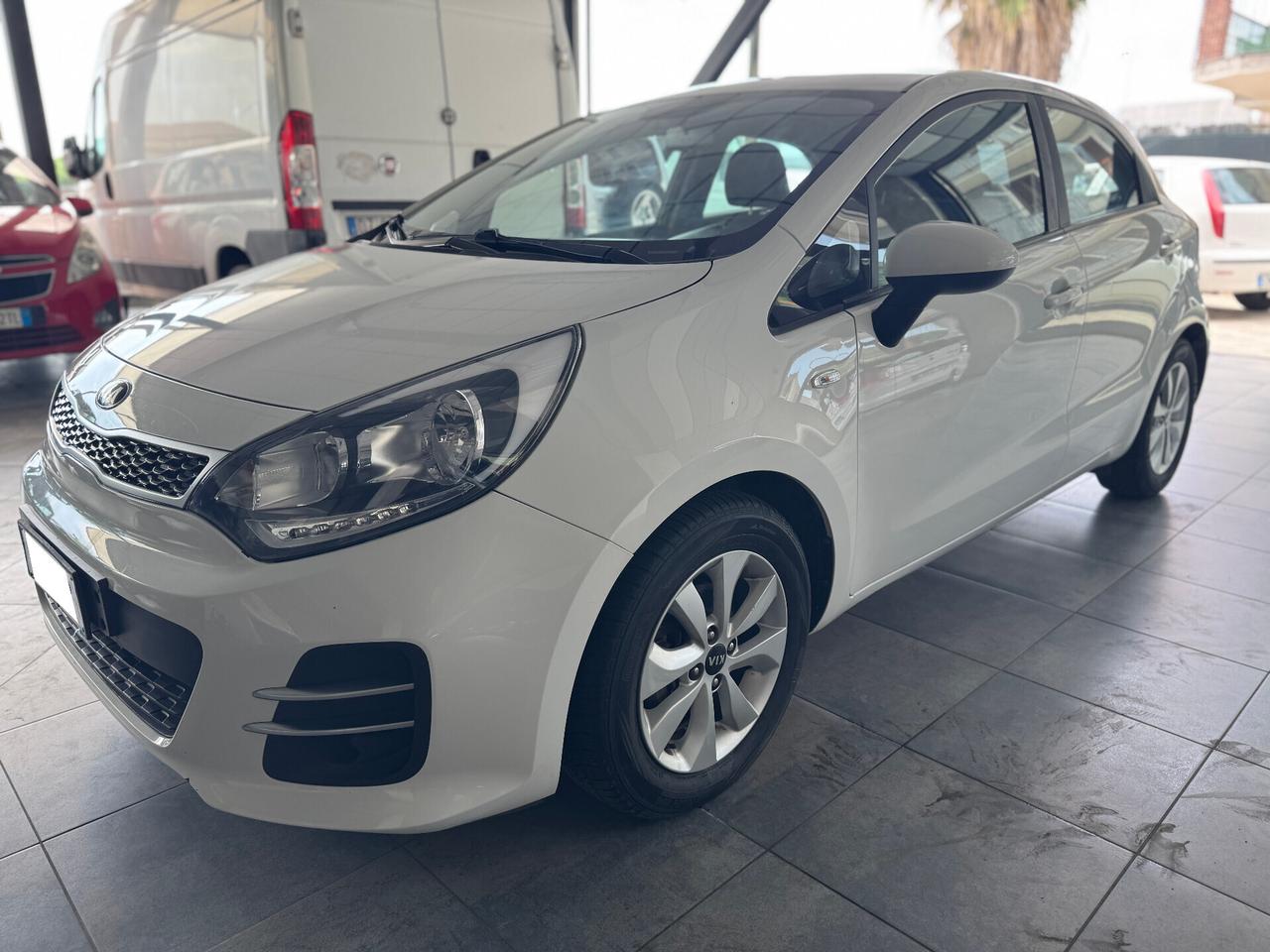 Kia Rio 1.1 CRDi 5p. Cool