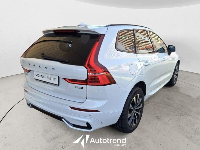Volvo XC60 B5 250+14 CV AWD Automatica Mild Hybrid Plus Dark