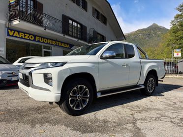 Mitsubishi L200 2.3 D Club Cab 4x4 Super Select Intense
