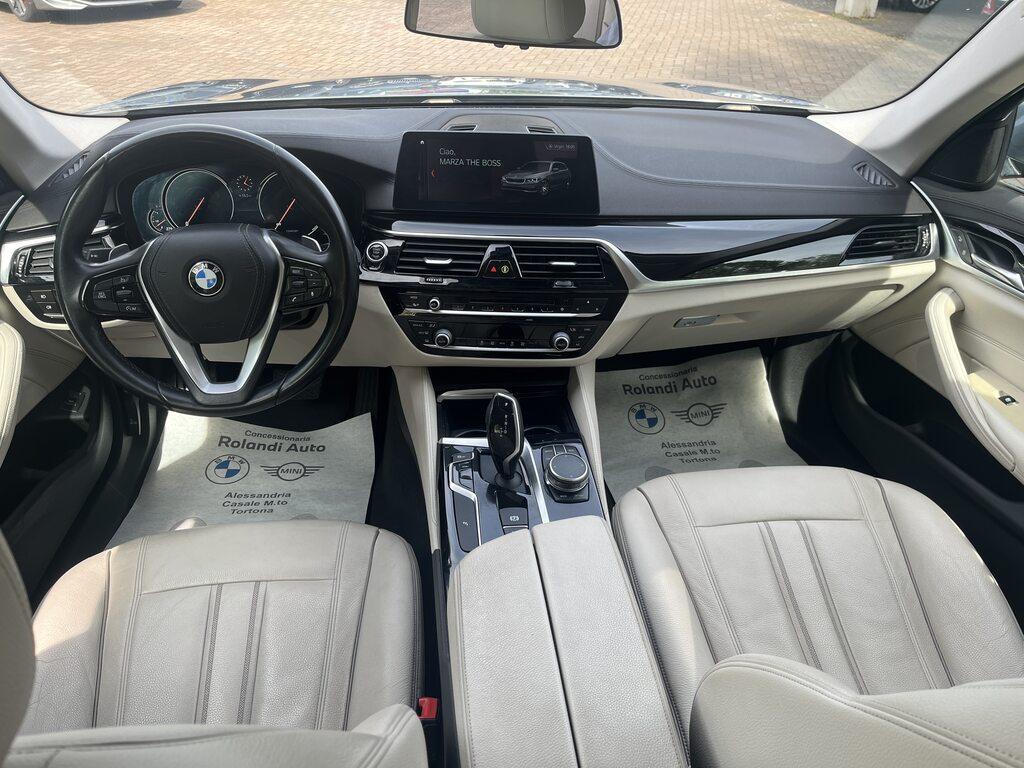 BMW Serie 5 Touring 520 d Luxury Steptronic