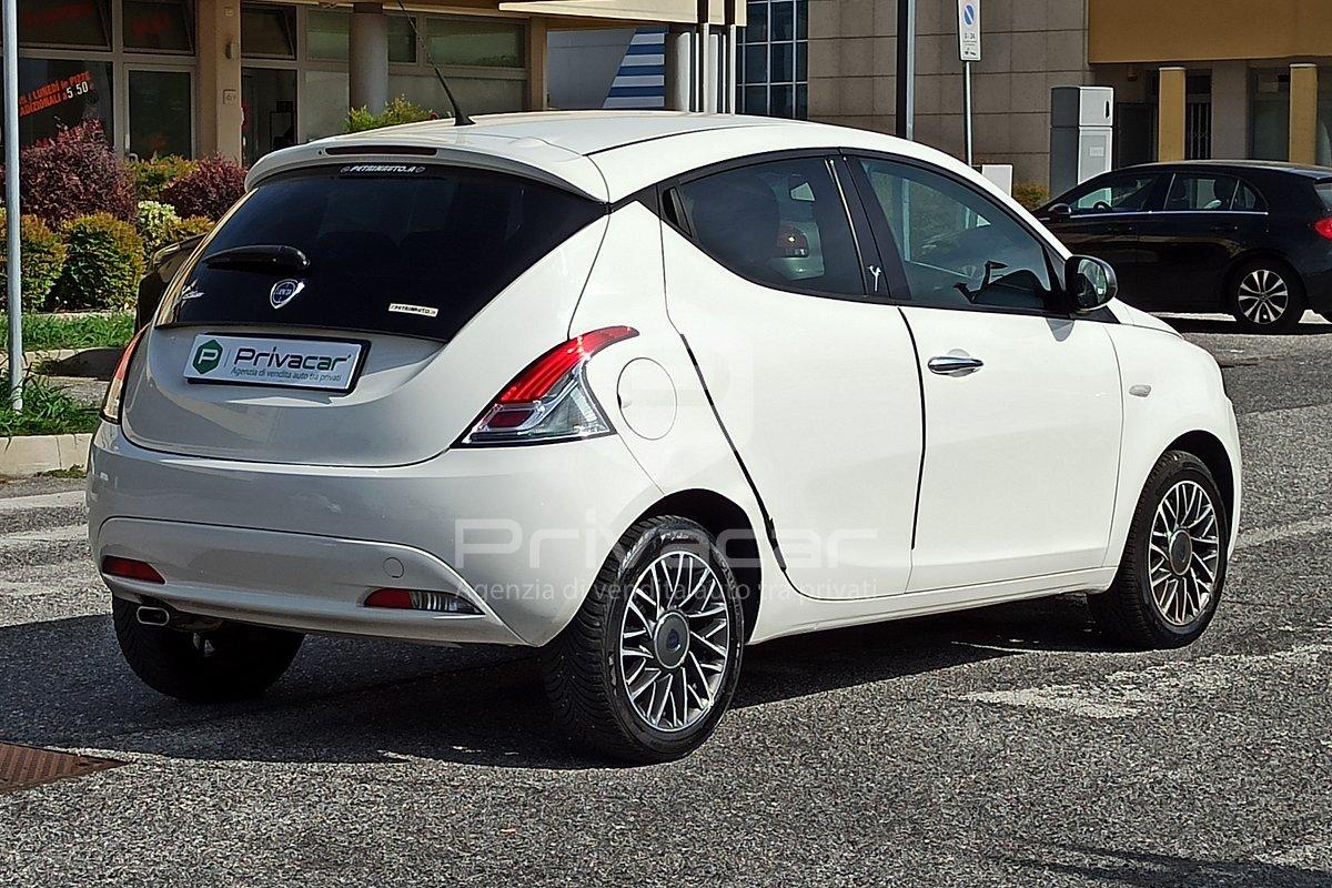 LANCIA Ypsilon 1.3 MJT 16V 95 CV 5 porte S&S Silver