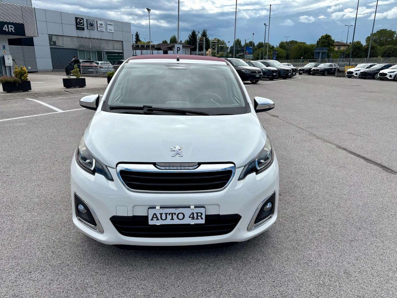 Peugeot 108 PureTech 82 5 porte Allure TOP!