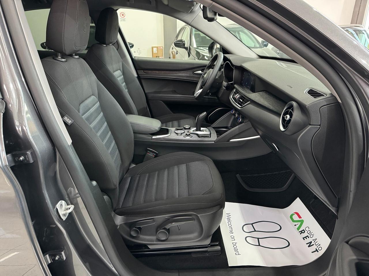 Stelvio 2.2 190CV AT8 Q4 NAVI VETRI SCURI BELLA