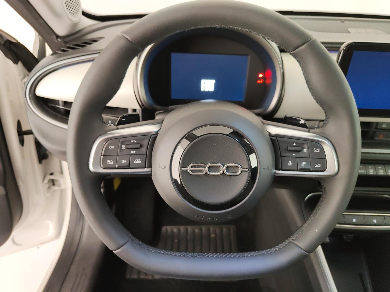 Fiat 600 Hybrid 110 CV DCT MHEV La Prima