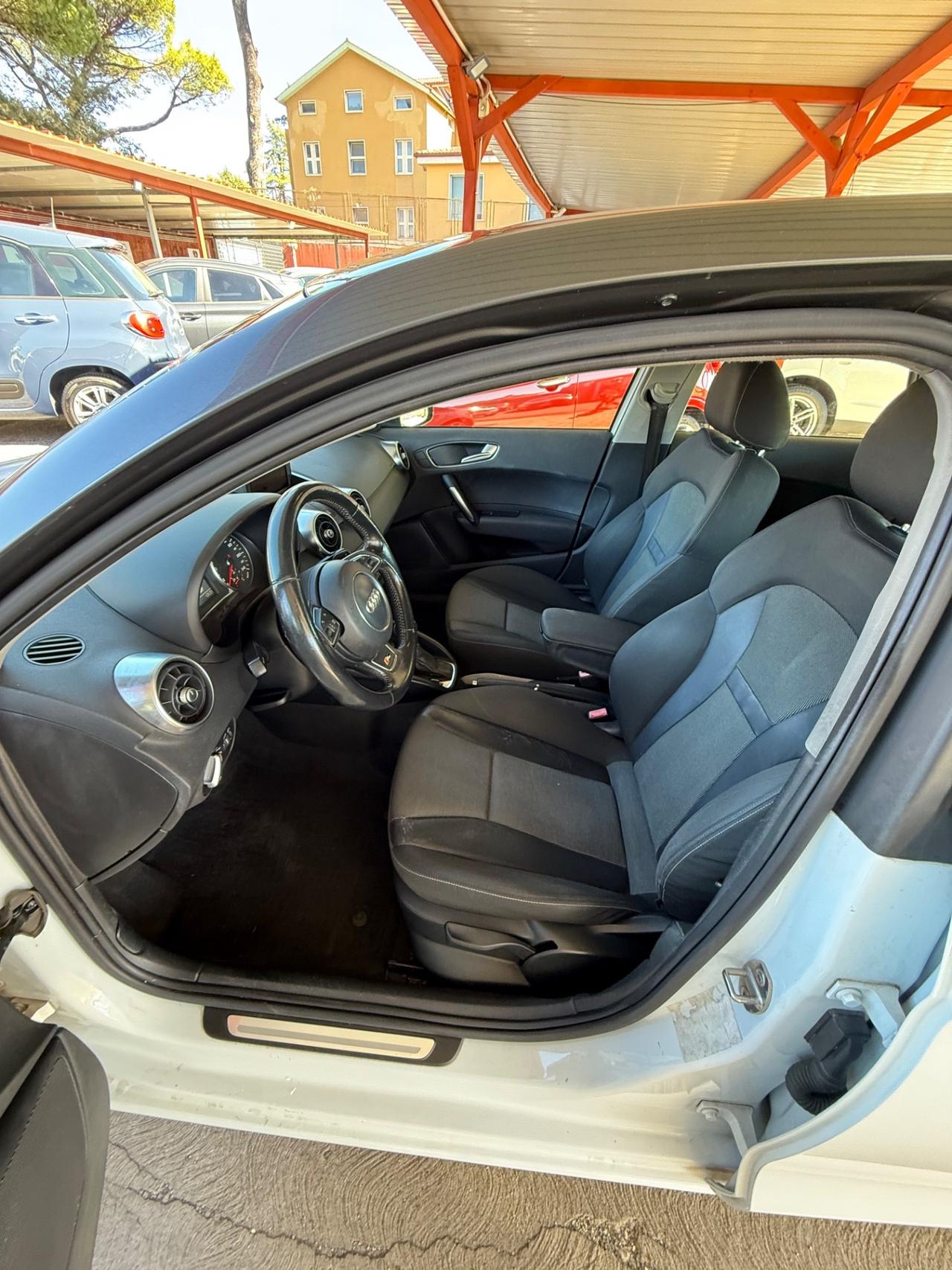 A1 1.6 tdi/NEOPATENTATI /RATE/PERMUTE/GARANZIA