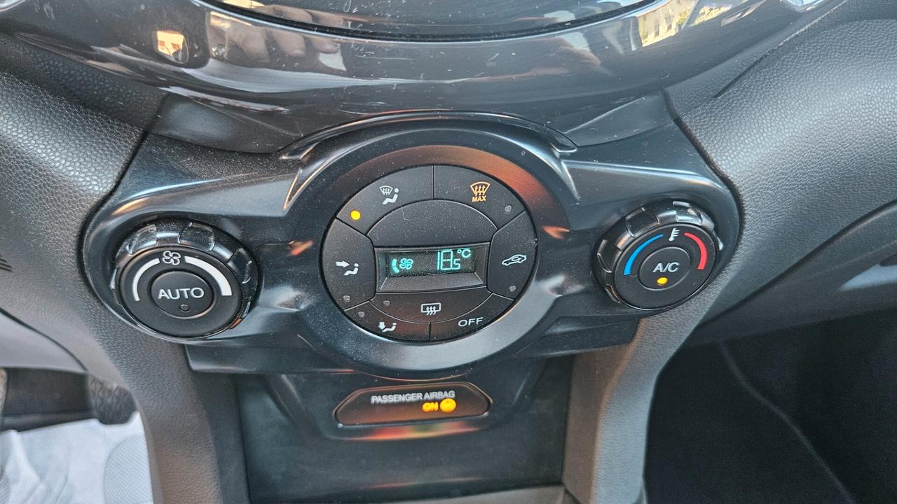 Ford EcoSport 1.5 tdci Titanium 95cv E6 NAVY- BI-COLOR