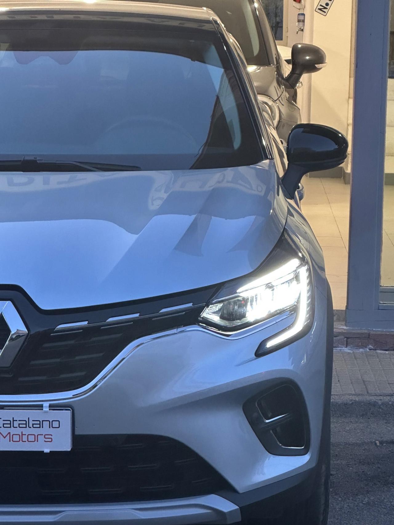 Renault Captur Full Hybrid E-Tech 145 CV Zen