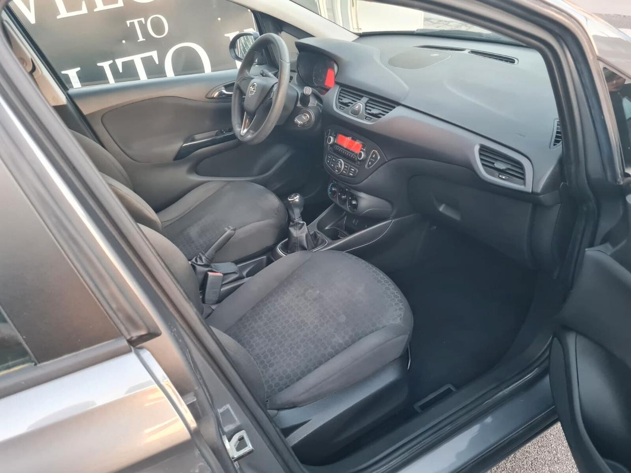 Opel Corsa 1.2 5 porte