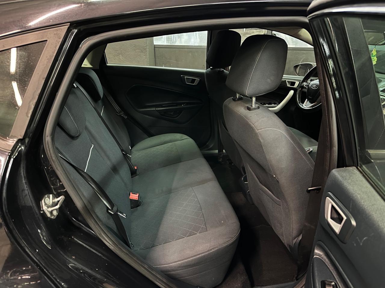 Ford Fiesta Ikon 1.4 5 porte Bz.- GPL