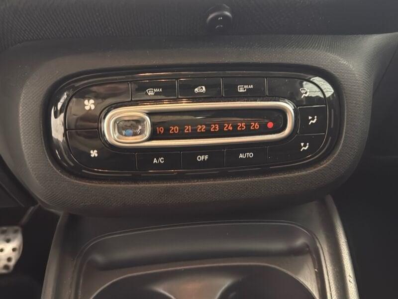 smart fortwo fortwo 70 1.0 twinamic Youngster