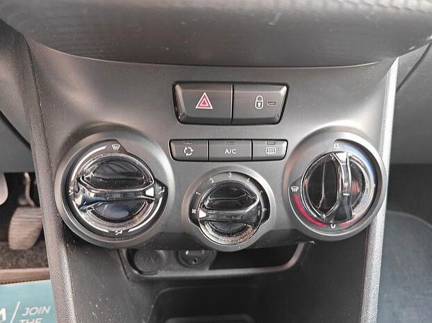 PEUGEOT 2008 1.4 HDi 68 cv - 2013
