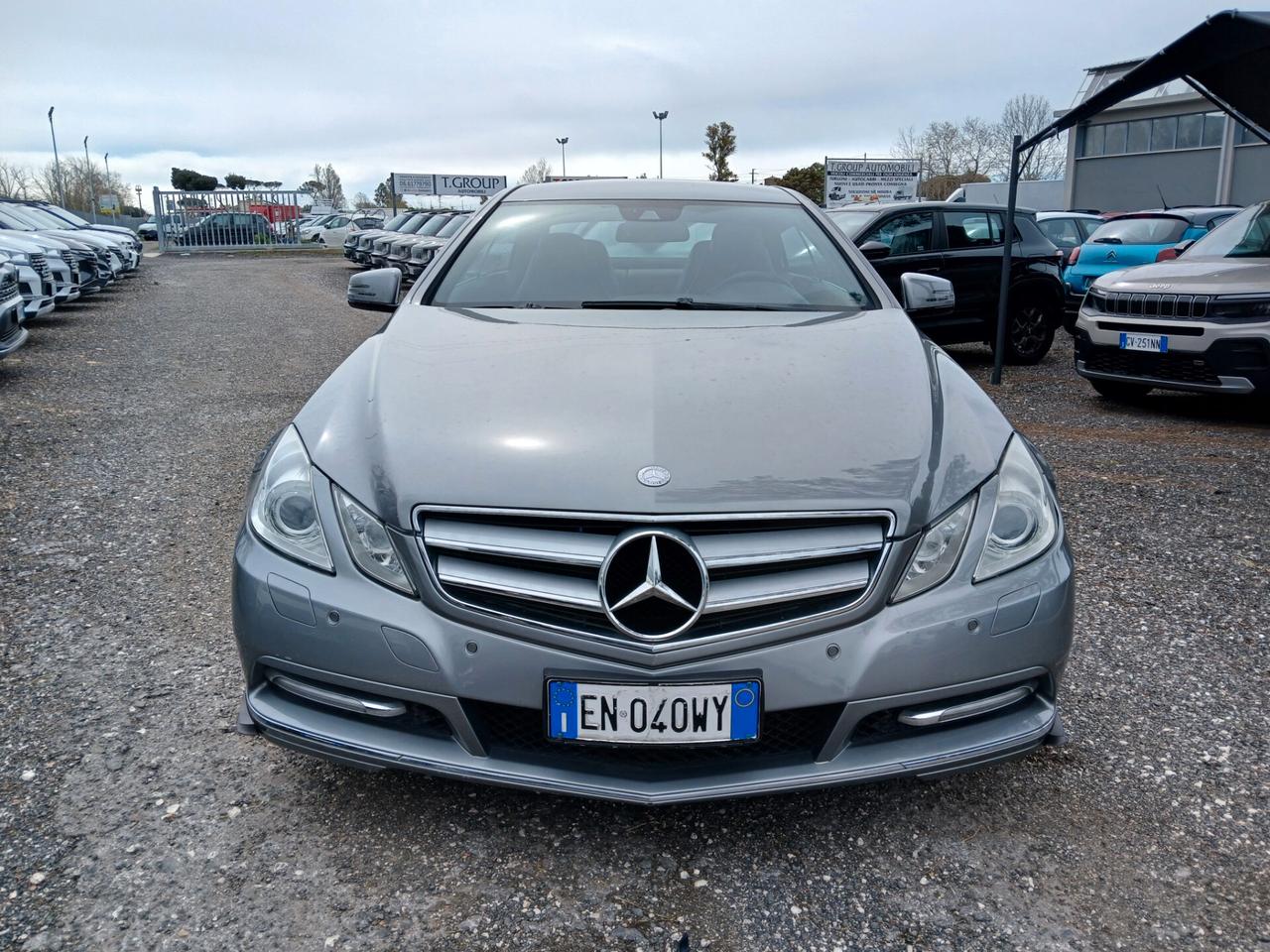 Mercedes-benz E 220 CDI Coupé BlueEFFICIENCY