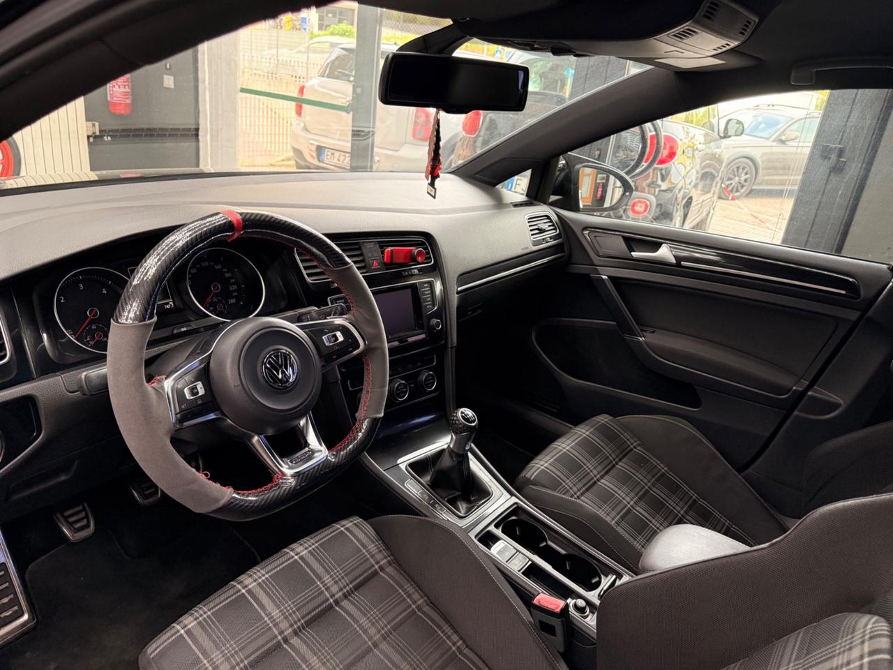 Volkswagen Golf Business 2.0 TDI 5p. Highline BlueMotion Technology