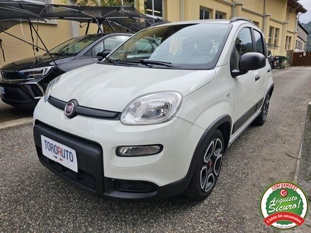 FIAT Panda 1.0 FireFly S&S Hybrid City Life UNICO PROP.