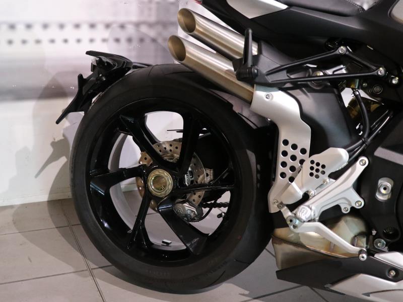 MV Agusta Brutale 1000 RS