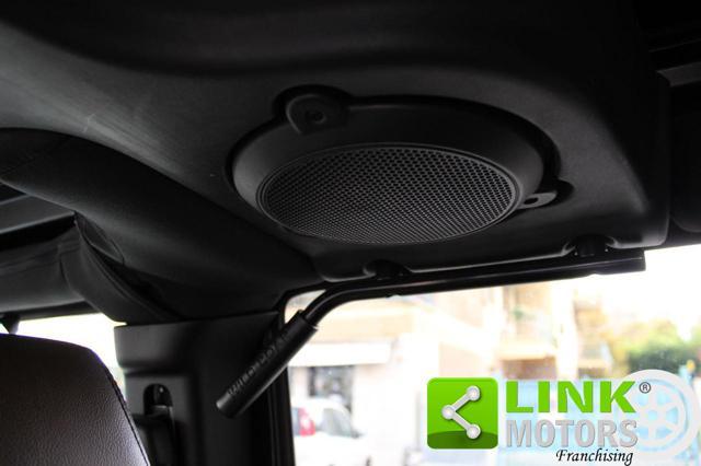 JEEP Wrangler Unlimited 3.6 V6 Sahara Auto con gancio traino