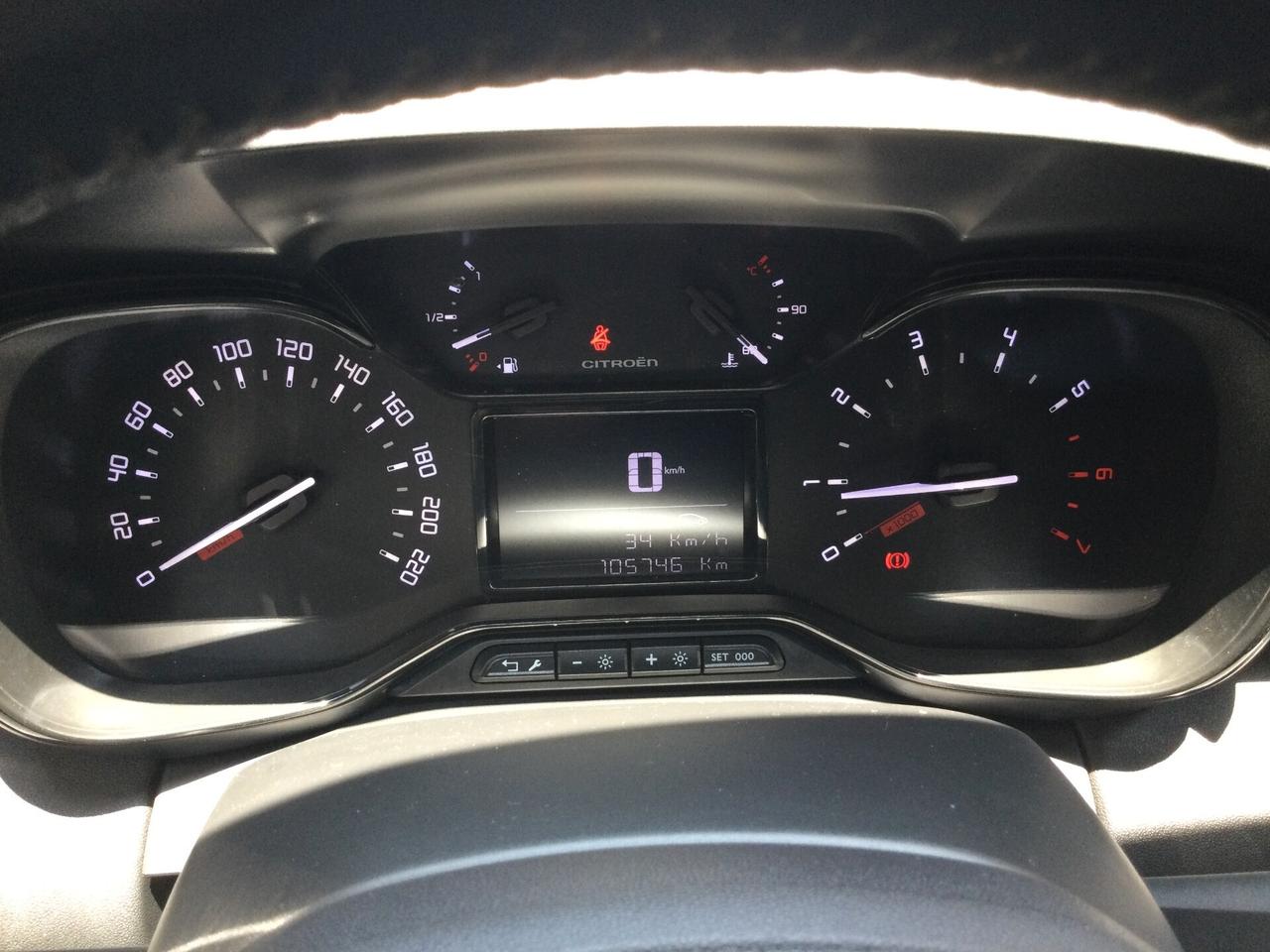 Citroen C3 Aircross BlueHDi 100 Shine