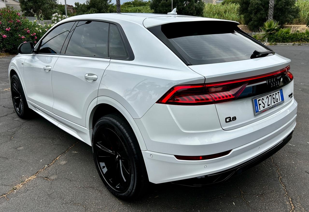 Audi Q8 50 TDI 286 CV quattro tiptronic Sport