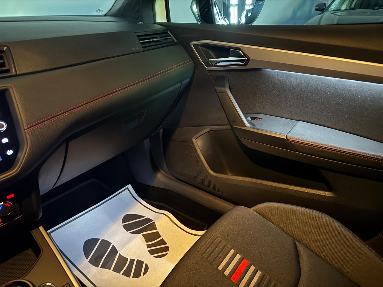 Seat Arona 1.0 TGI FR TELECAMERA POSTERIORE NEOPATENTAT