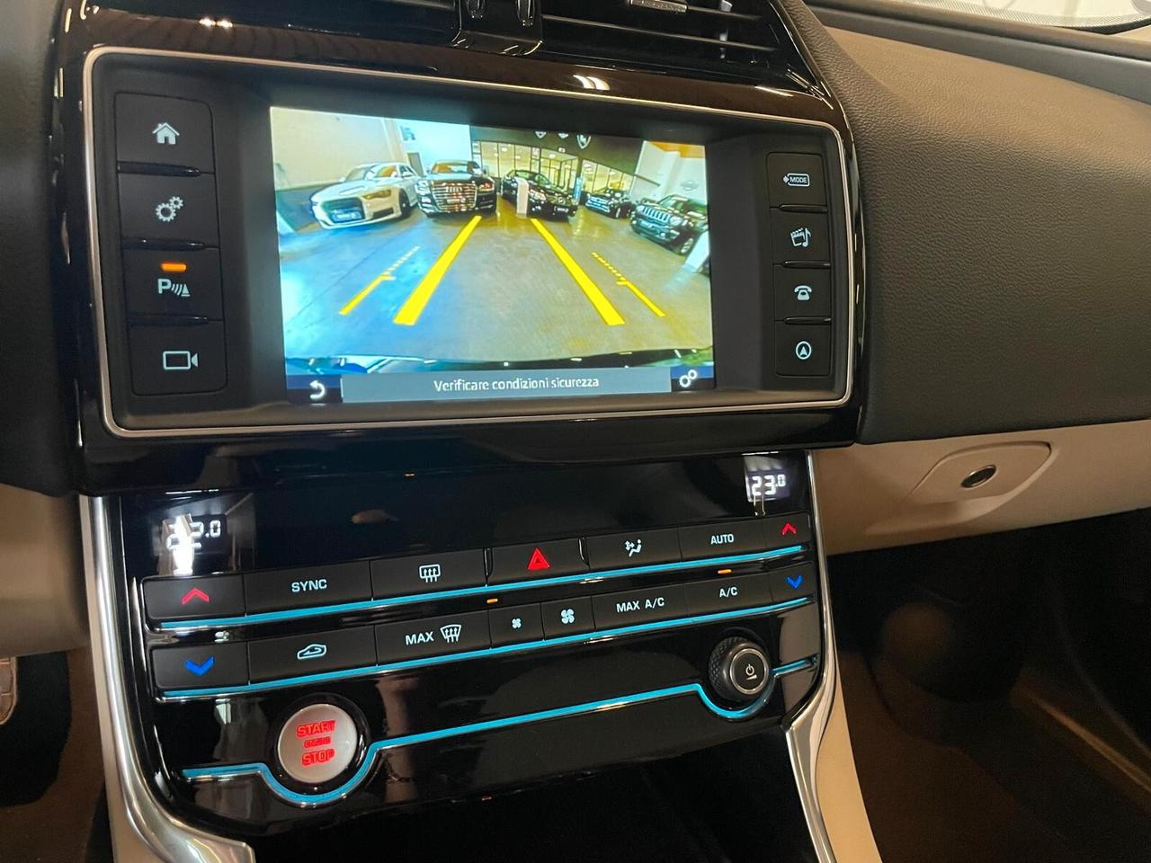 Jaguar XF 2.0 D E-Performance aut. Prestige
