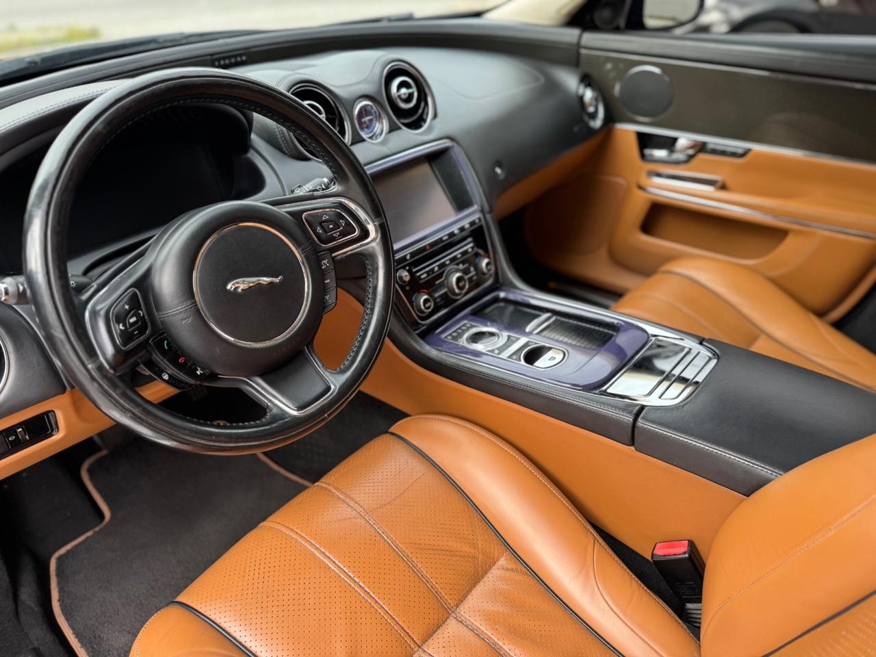 Jaguar XJ 3.0D V6 LWB Portfolio plus garanzia