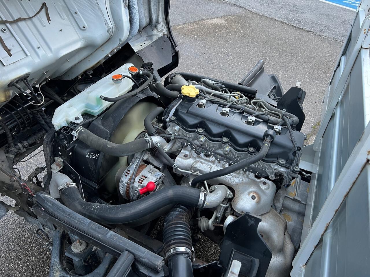 Nissan Cabstar 35.13 2.5 TD Cassone Fisso 115.000km