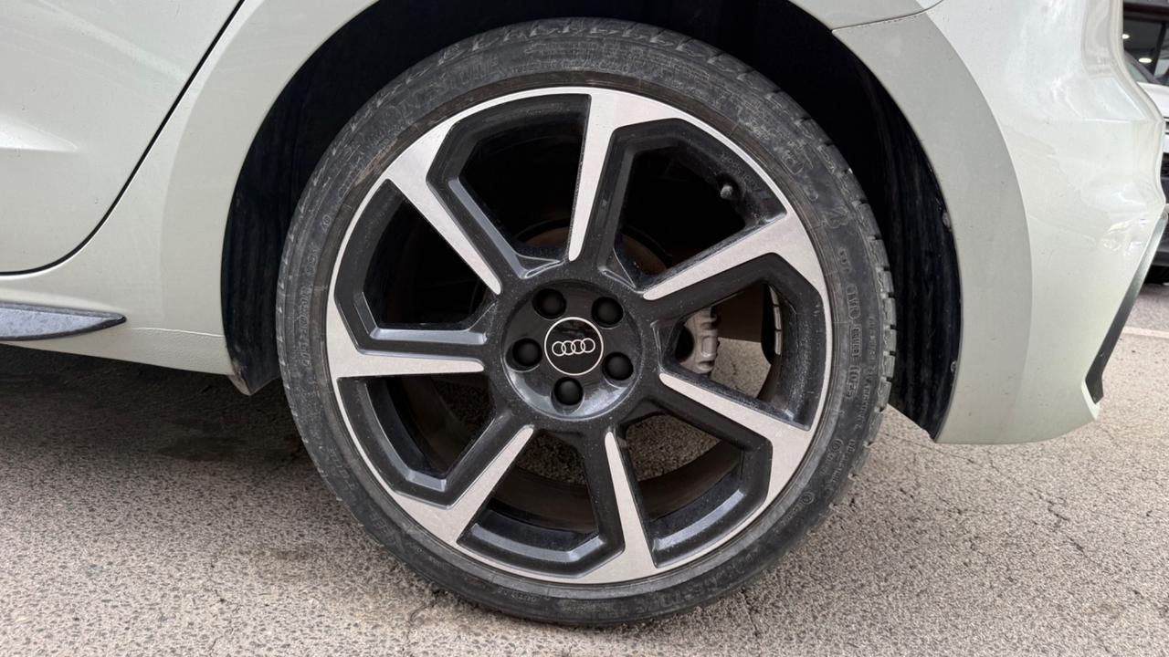 Audi A1 SPB 30 TFSI S line editionLED NAVI KAMERA CERCHI 18 PDC BLUETOOTH CLIMA AUTOMATICO