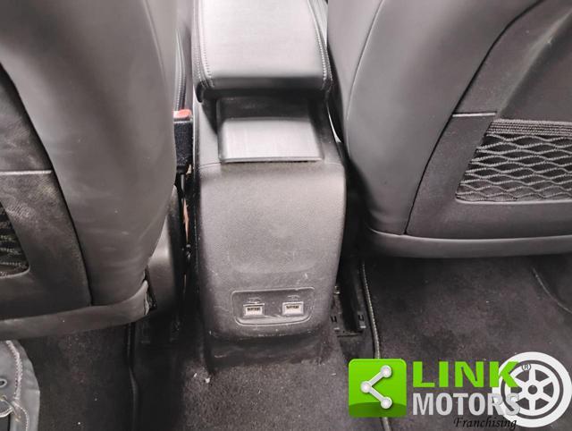 PEUGEOT 2008 PureTech 130 S&S GT Line