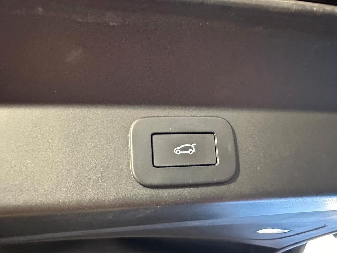 Land Rover Range Sport 3.0D l6 249 CV Dynamic HSE